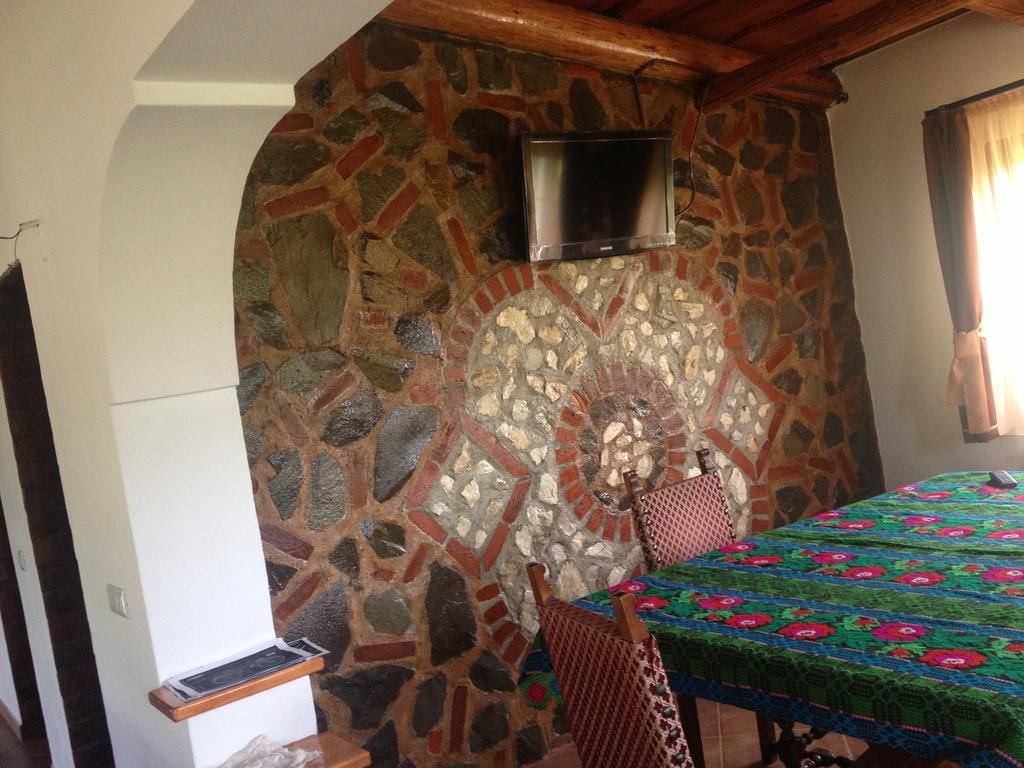 Pensiunea La Nise Sîmbăta de Sus Eksteriør billede