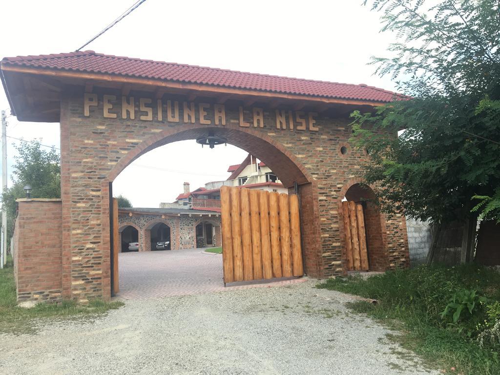 Pensiunea La Nise Sîmbăta de Sus Eksteriør billede